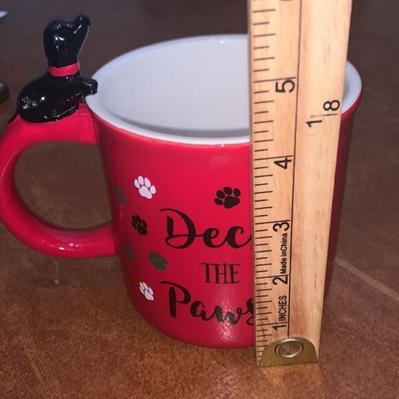 Ceramic "Deck The Paws!" Dog Handle Mug - Picture 5 of 6